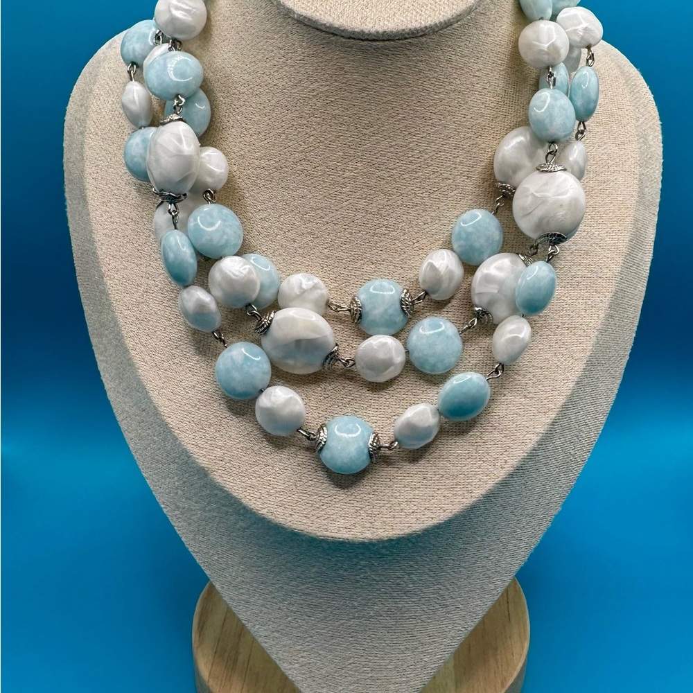 Elegant and Timeless Blue and White Coin Pearl  Choker Necklace